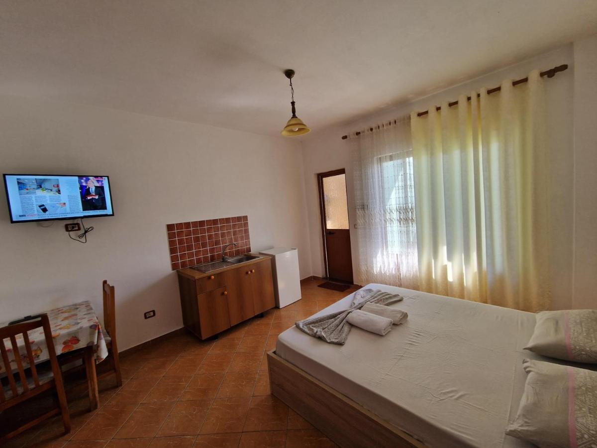 Guest House "Pisha" Durres Luaran gambar