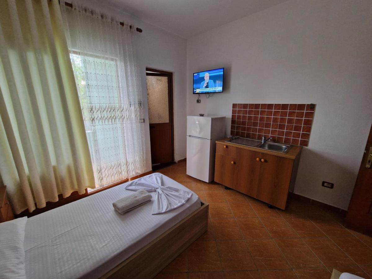 Guest House "Pisha" Durres Luaran gambar