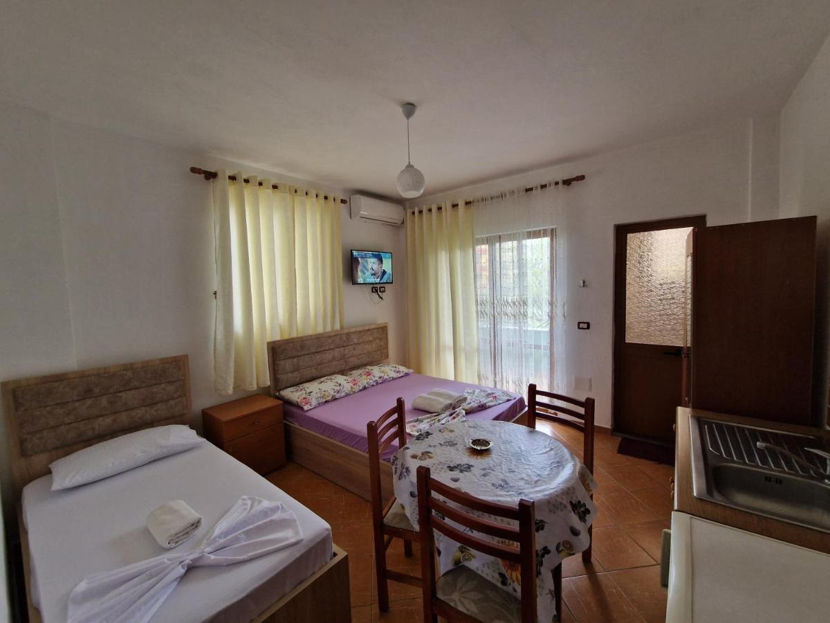 Guest House "Pisha" Durres Luaran gambar