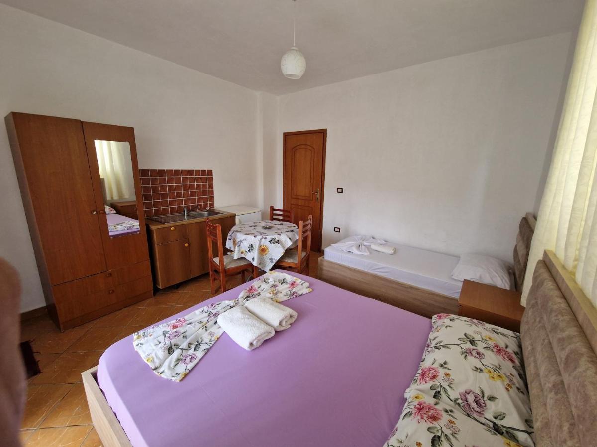 Guest House "Pisha" Durres Luaran gambar