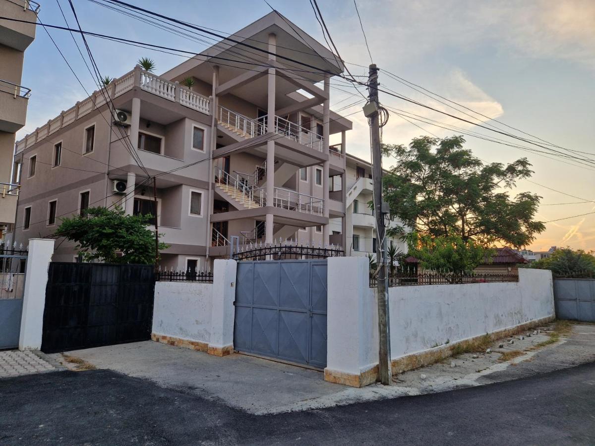 Guest House "Pisha" Durres Luaran gambar