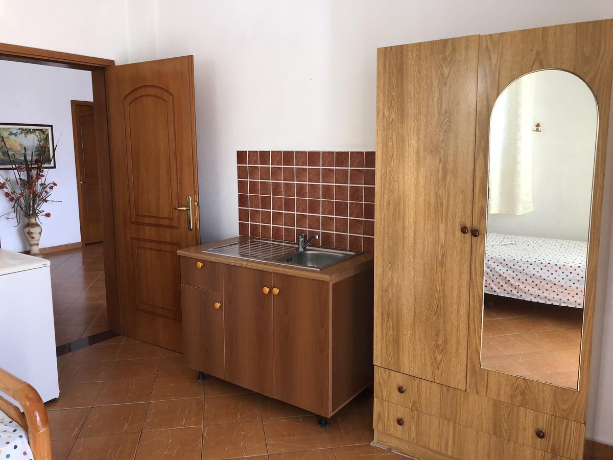 Guest House "Pisha" Durres Luaran gambar