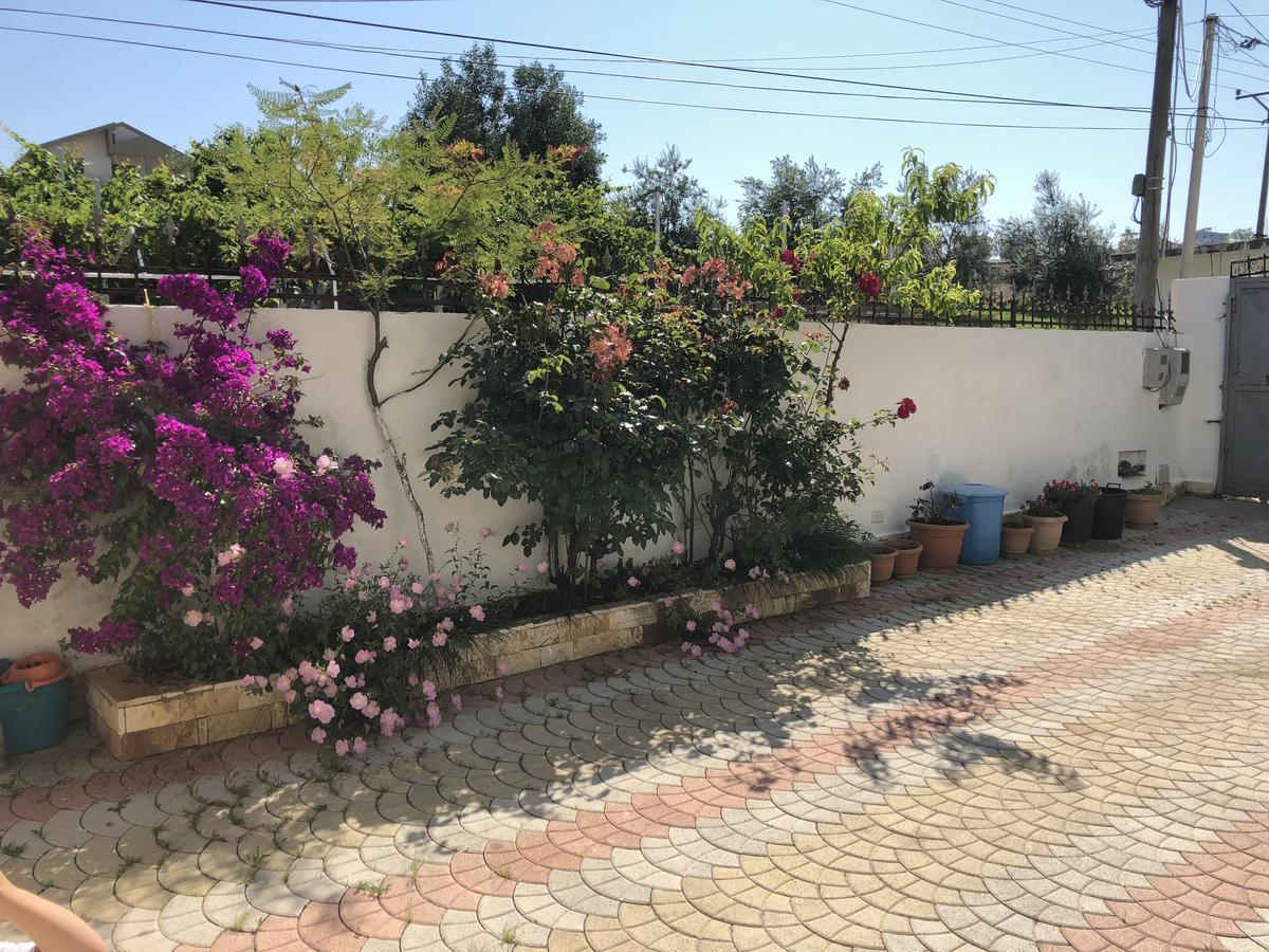 Guest House "Pisha" Durres Luaran gambar